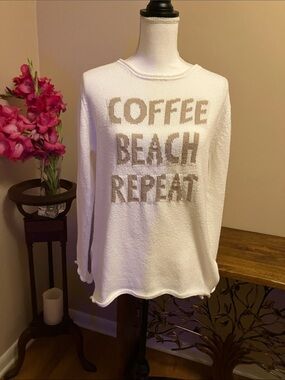White coffee beach repeat graphic sweater